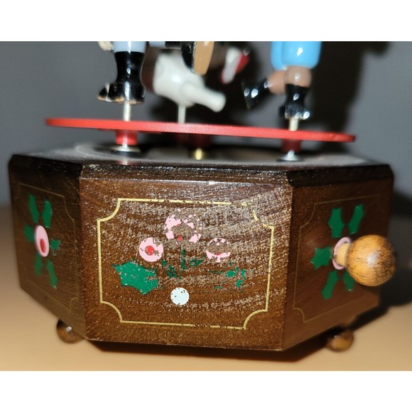 Kurt Adler Musical We Wish You a Merry Christmas Girl Boy Dog Rotate Wood 1983 - Picture 12 of 16